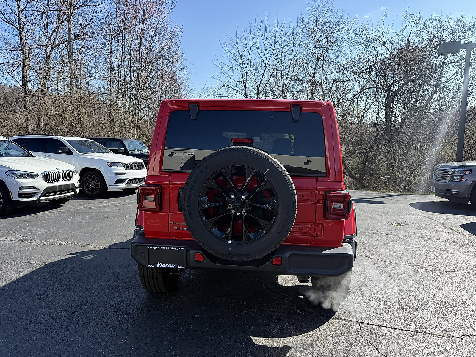 Used 2025 Jeep Wrangler Sahara w/ Safety Group image 5