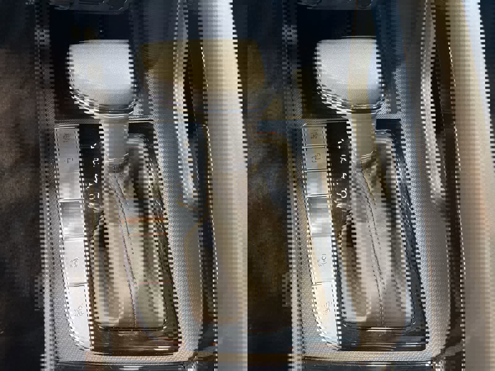 Used 2025 Hyundai Elantra SEL image 17