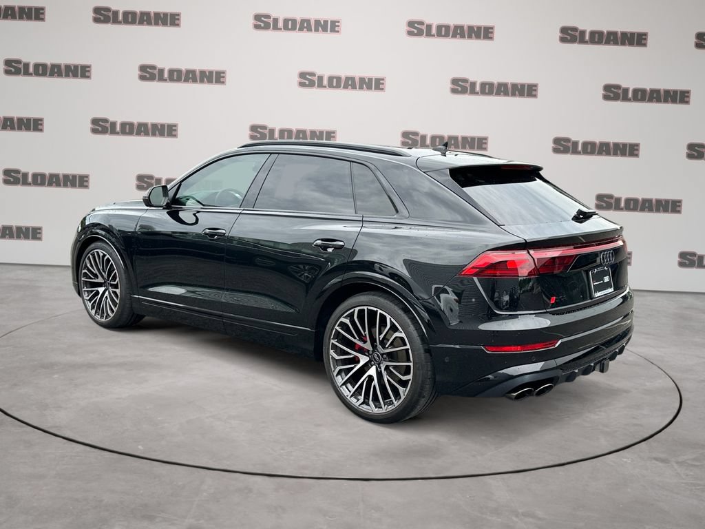 Used 2024 Audi SQ8 Prestige w/ Prestige Package AWD/4WD image 3