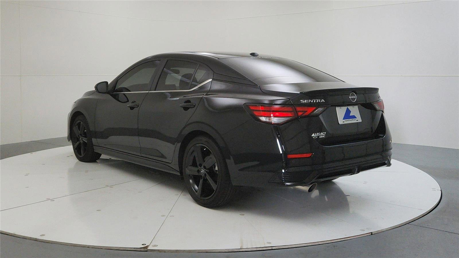 Used 2024 Nissan Sentra SR image 5