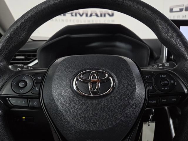 Used 2024 Toyota RAV4 LE image 22