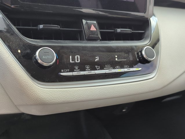 Used 2023 Toyota Corolla LE FWD image 18