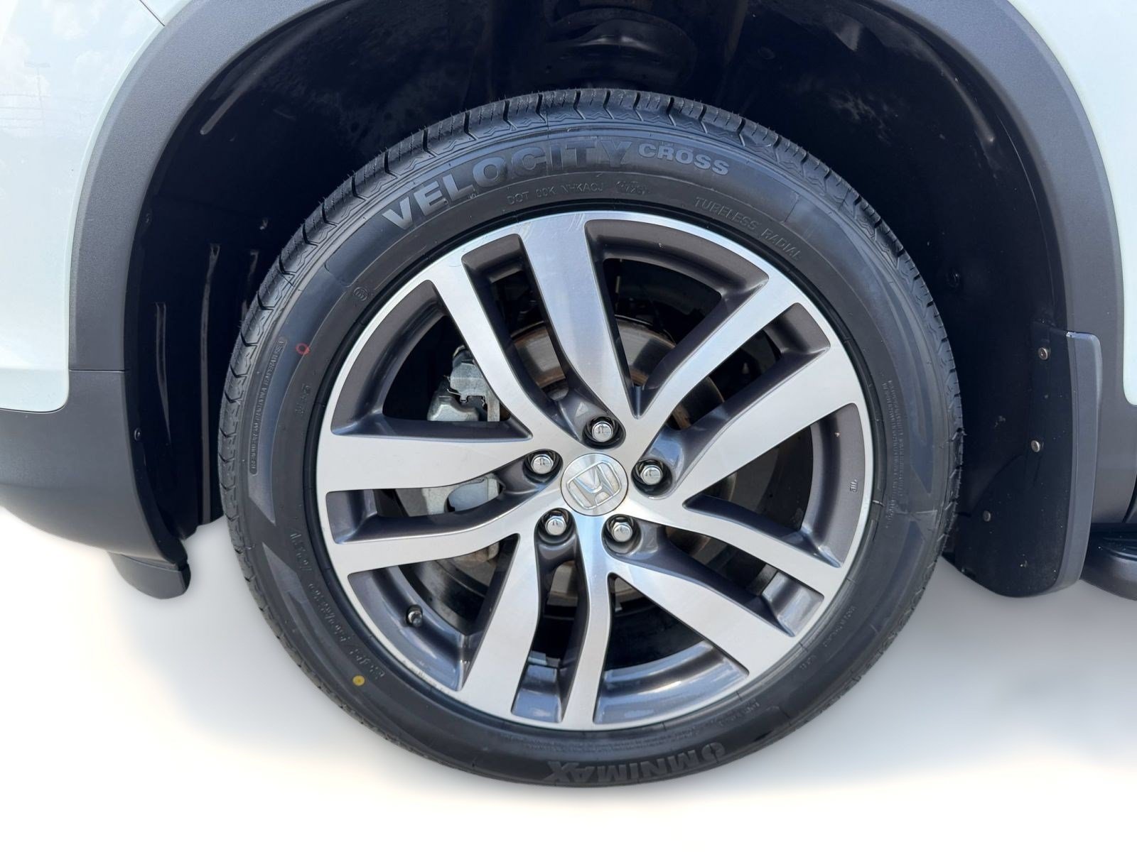 Used 2017 Honda Pilot Elite image 13