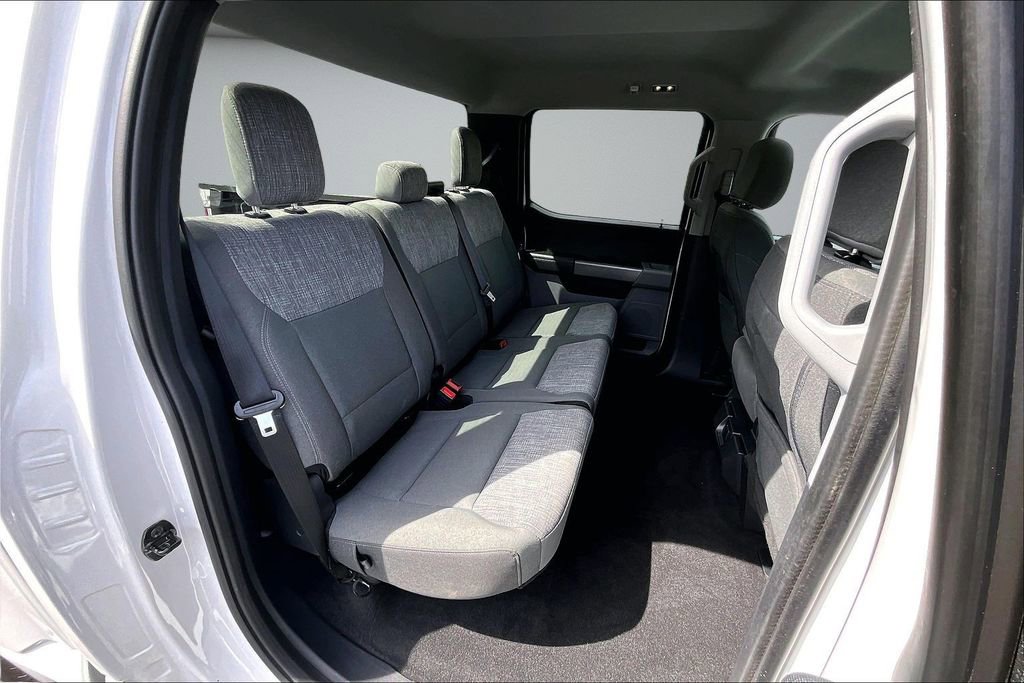 Used 2023 Ford F150 XLT w/ XTR Package image 26
