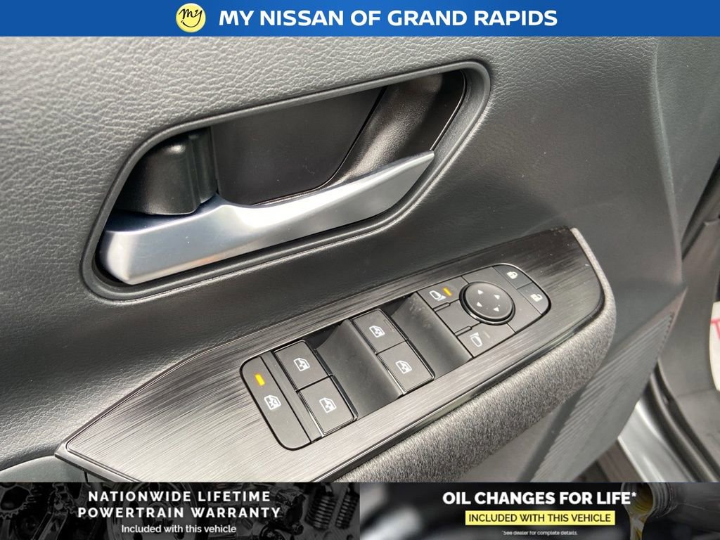 New 2026 Nissan Kicks SV w/ SV Premium Package image 10