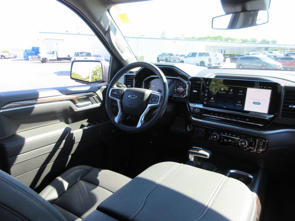Certified 2026 Chevrolet Silverado 1500 RST w/ RST All Star Premium Package AWD/4WD image 27