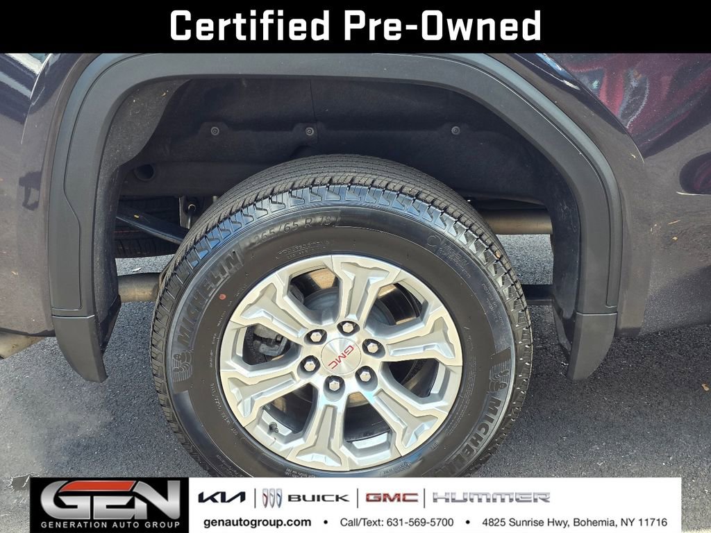 Certified 2025 GMC Sierra 1500 SLT image 10