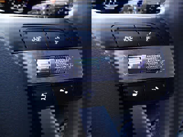 Used 2024 Hyundai Kona SEL image 16