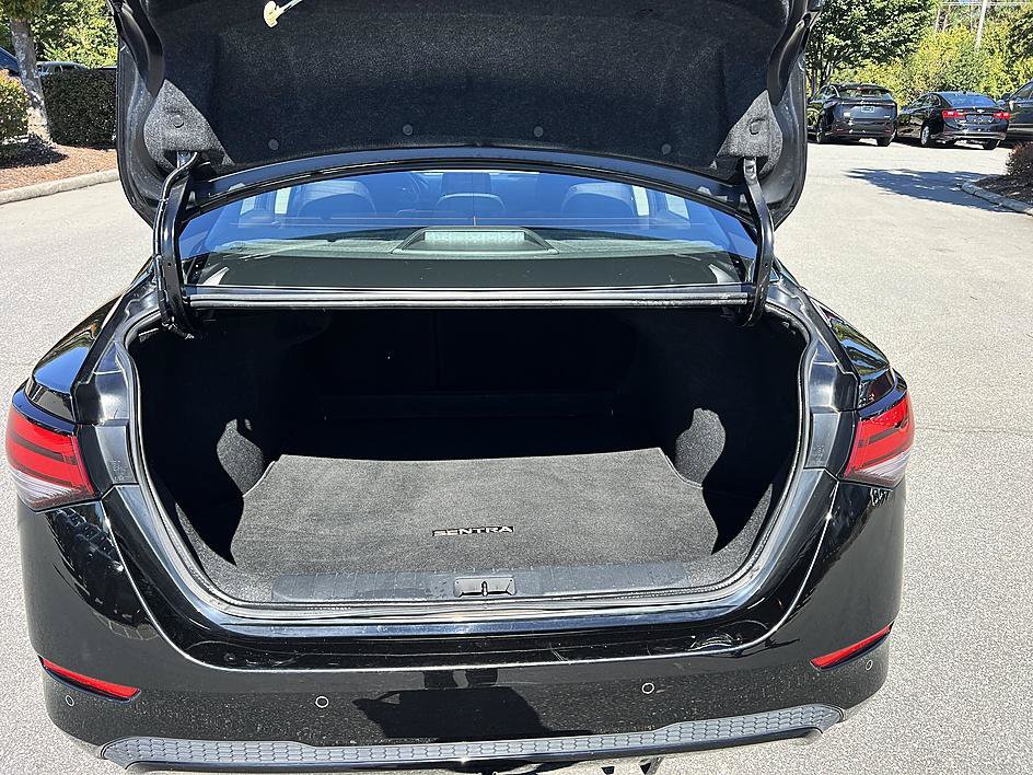 Certified 2025 Nissan Sentra SV FWD image 15