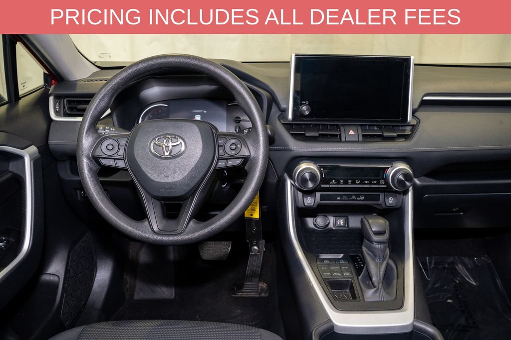 Certified 2025 Toyota RAV4 LE AWD/4WD image 6