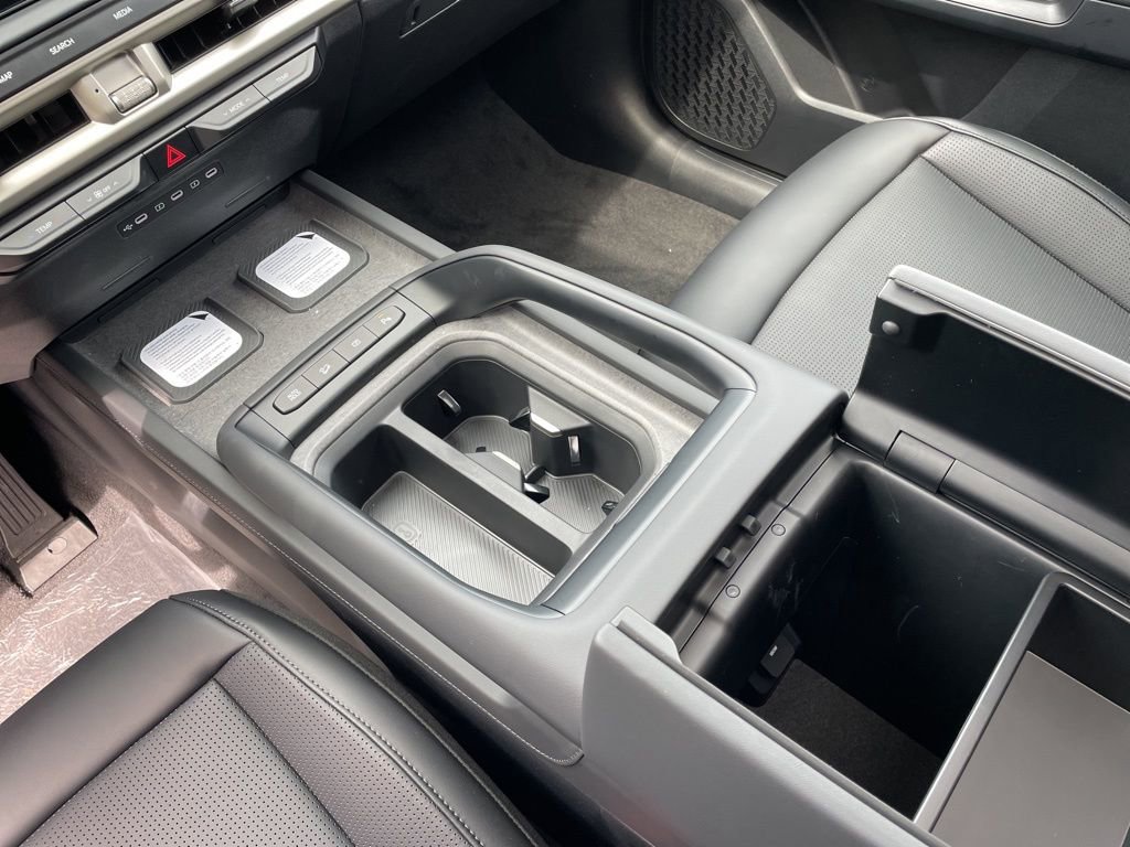 New 2027 Kia Telluride S image 9