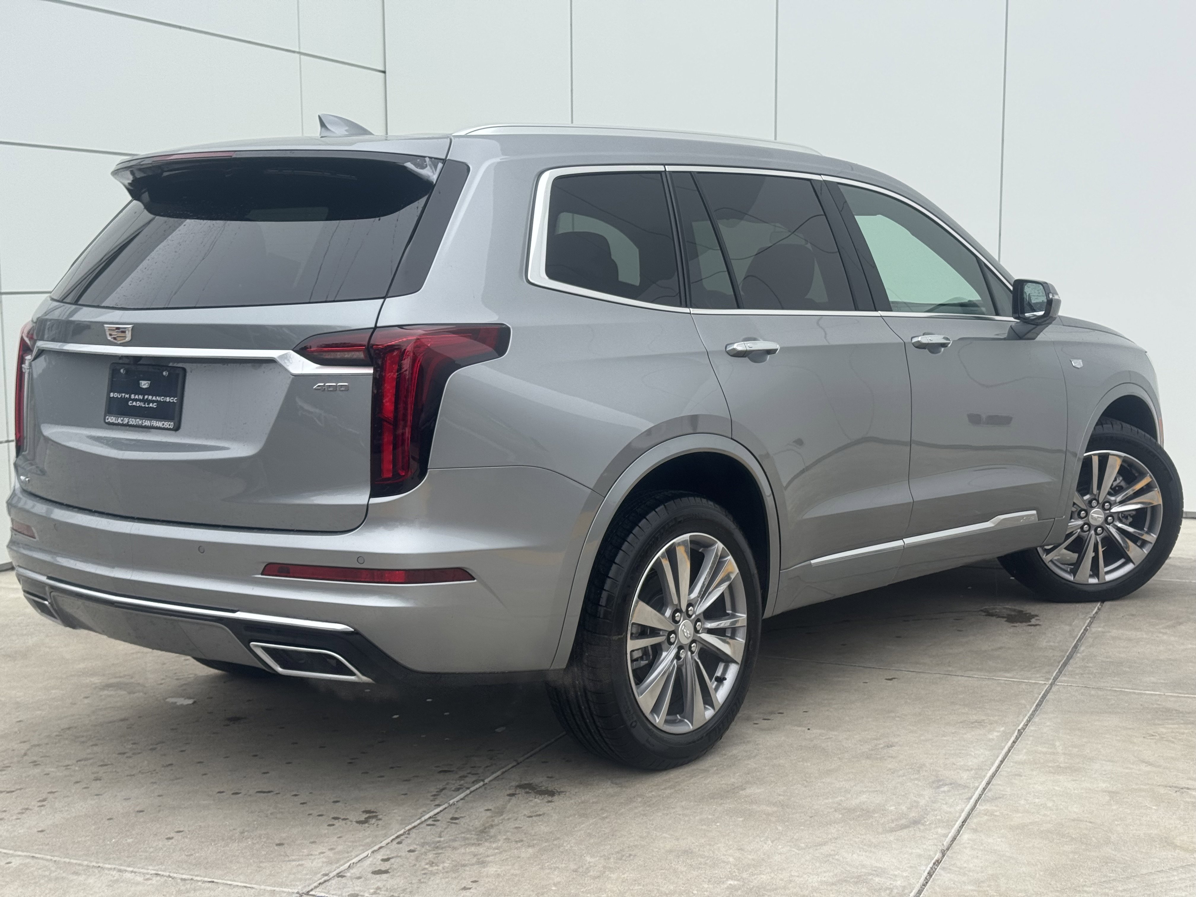 New 2025 Cadillac XT6 Premium Luxury image 7