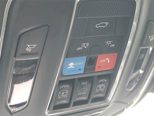 New 2025 Jeep Grand Cherokee Limited w/ Black Appearance Package image 30