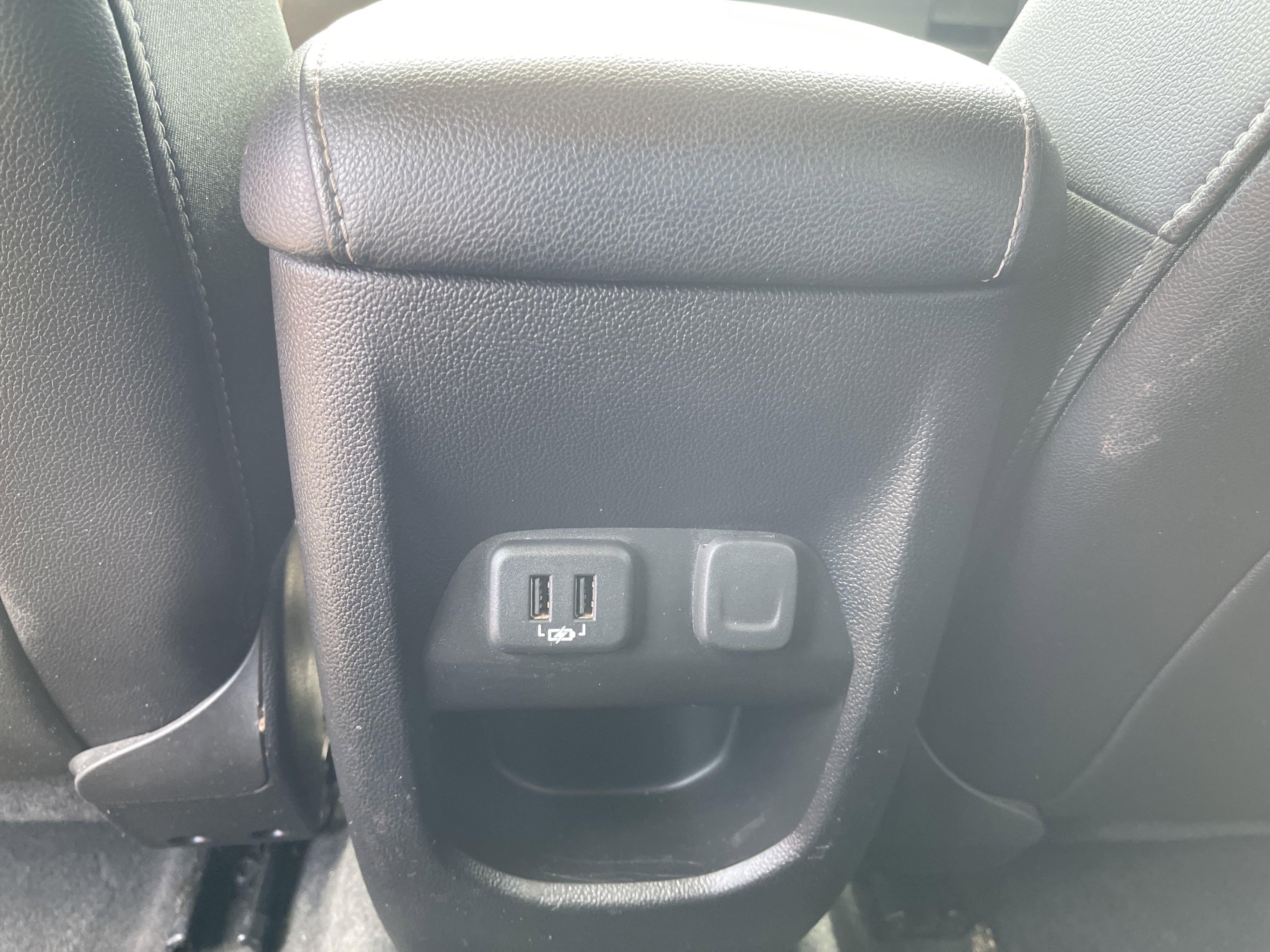 Used 2019 Chevrolet Colorado ZR2 image 38