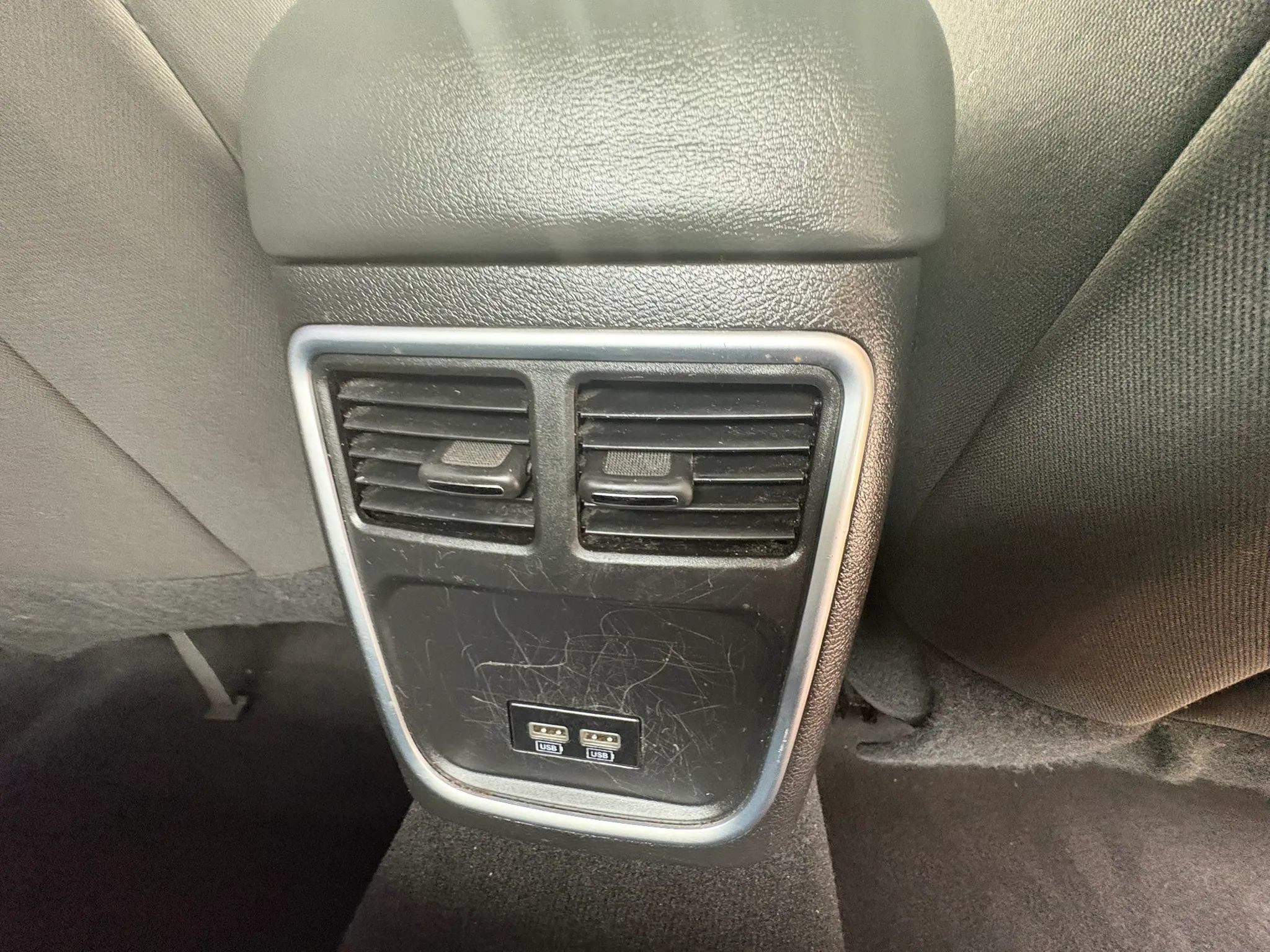 Used 2022 Dodge Charger SXT RWD image 16
