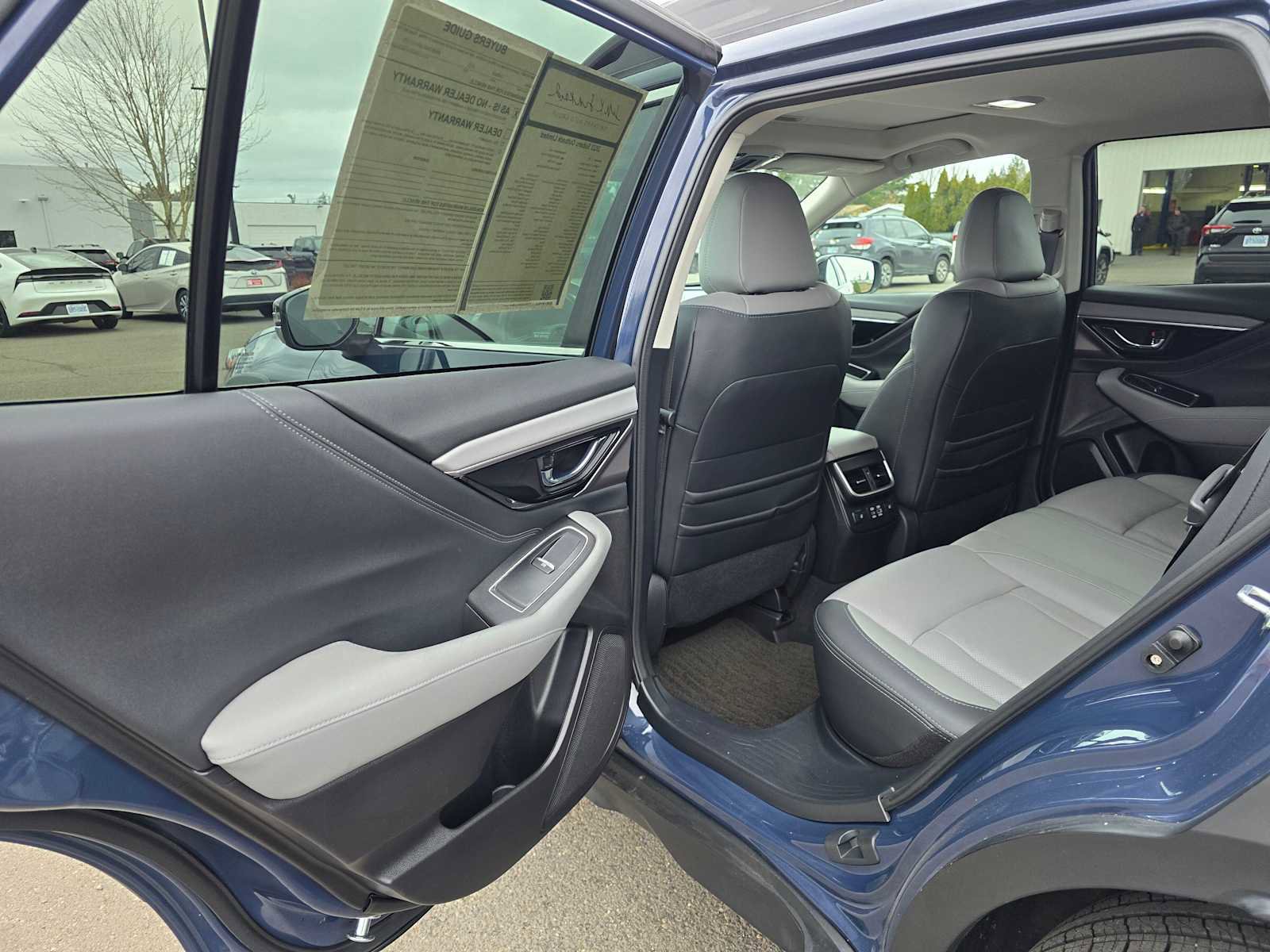 Used 2023 Subaru Outback Limited image 17