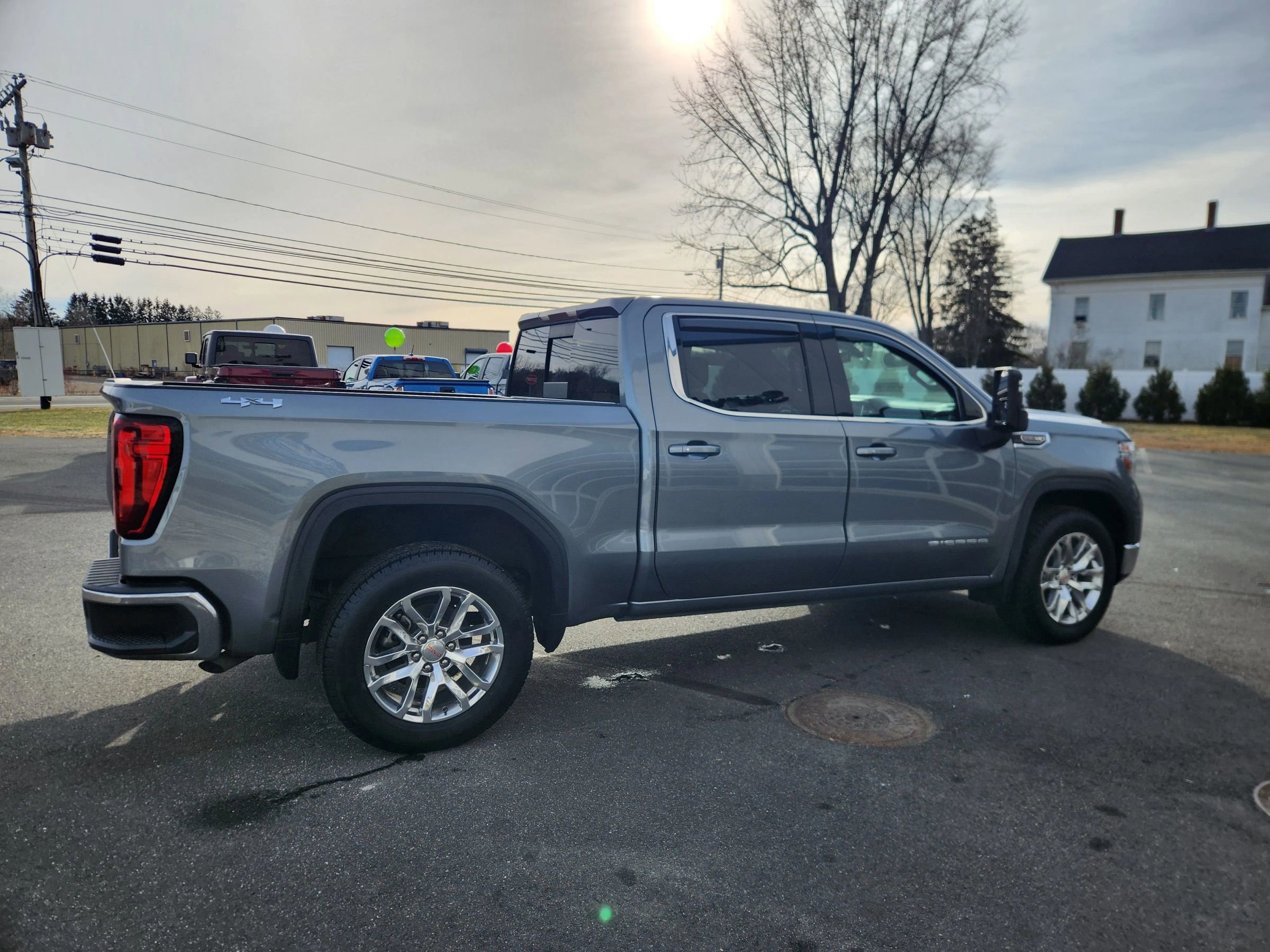 Used 2020 GMC Sierra 1500 SLE w/ SLE Value Package image 14