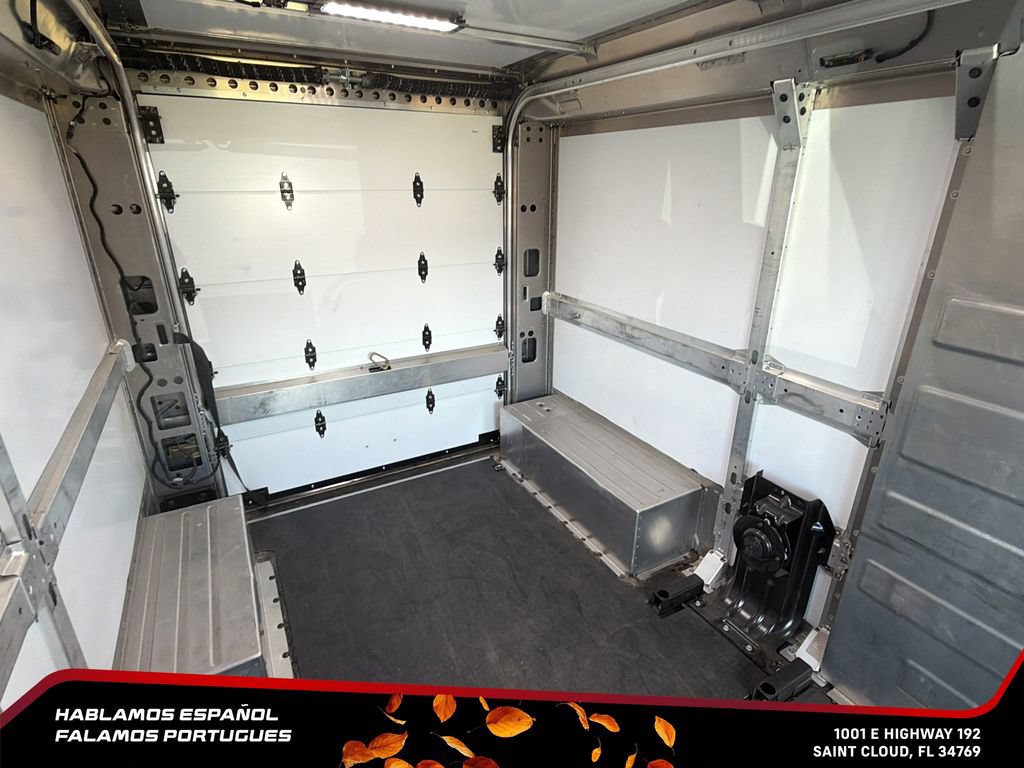 Used 2024 Chevrolet Brightdrop 400 w/ Commercial Equipment Package AWD/4WD image 30