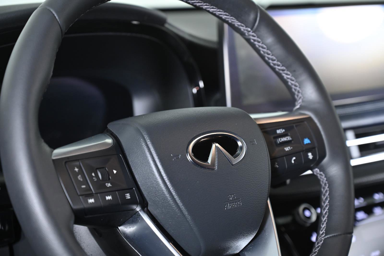 Used 2026 INFINITI QX60 Sport w/ Dark Cargo Package image 11