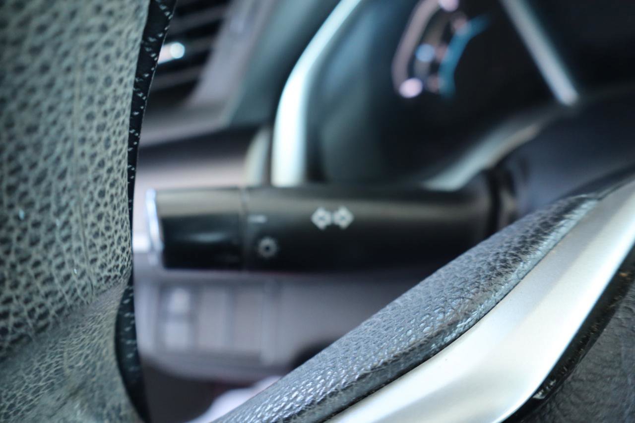 Used 2018 Honda Civic EX image 23