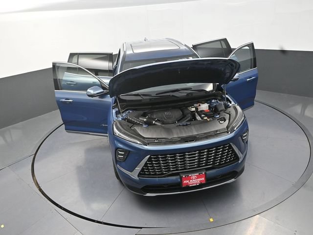 Used 2025 Buick Enclave Avenir AWD/4WD image 41
