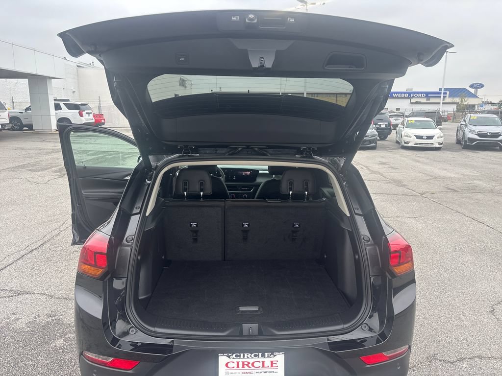 Used 2024 Buick Encore GX Preferred w/ Advanced Technology Package FWD image 29