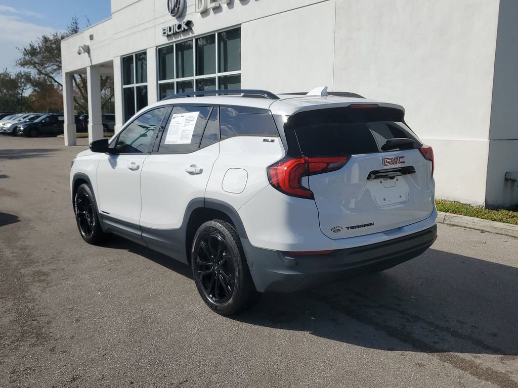 Used 2020 GMC Terrain SLE w/ Driver Convenience Package image 3