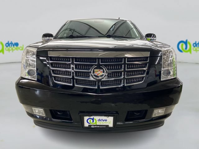 Used 2013 Cadillac Escalade AWD image 15