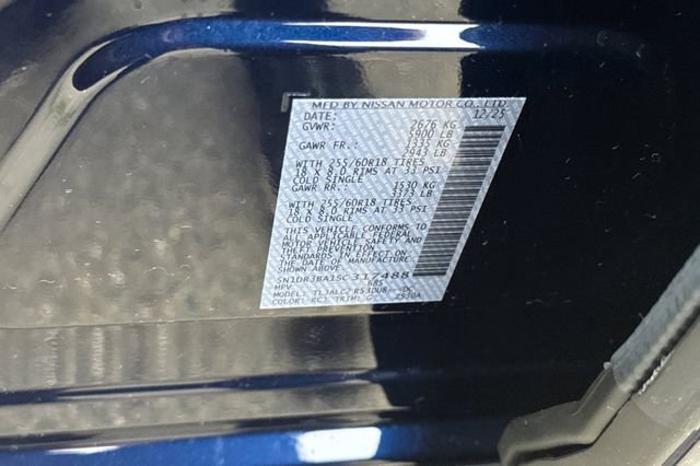 New 2025 Nissan Pathfinder SV w/ Black Appearance Package image 24