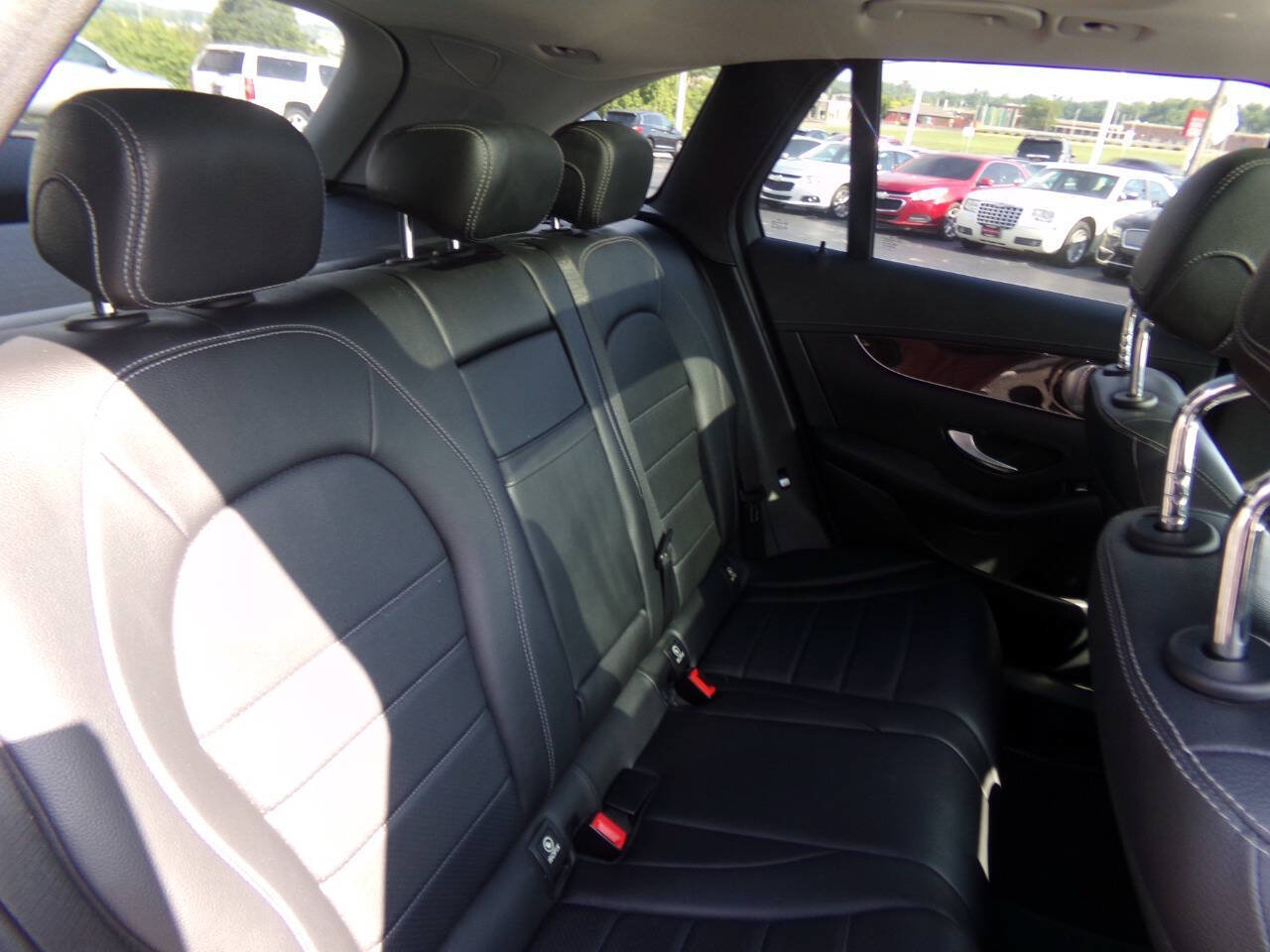 Used 2016 Mercedes-Benz GLC 300 image 27