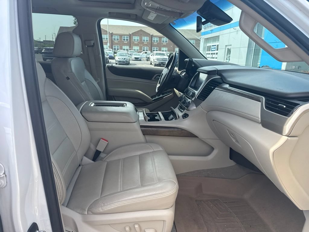 Used 2019 GMC Yukon XL Denali w/ Open Road Package AWD/4WD image 4