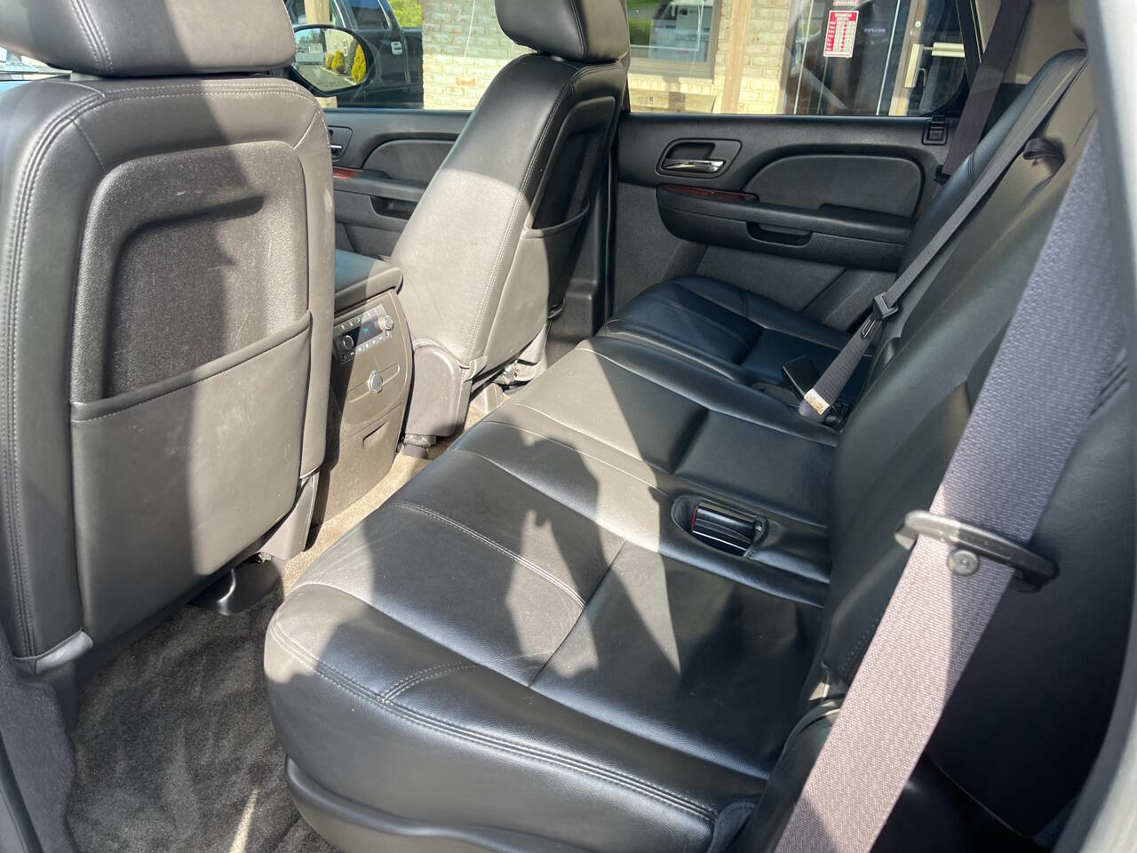 Used 2013 Chevrolet Tahoe LT AWD/4WD image 25