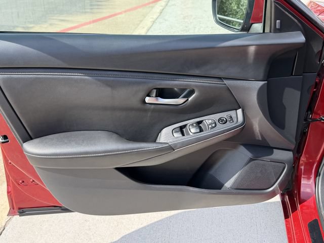 Used 2024 Nissan Sentra SV w/ All-Weather Package FWD image 10