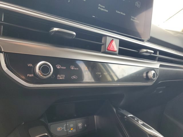 New 2026 Kia Sorento S FWD image 17