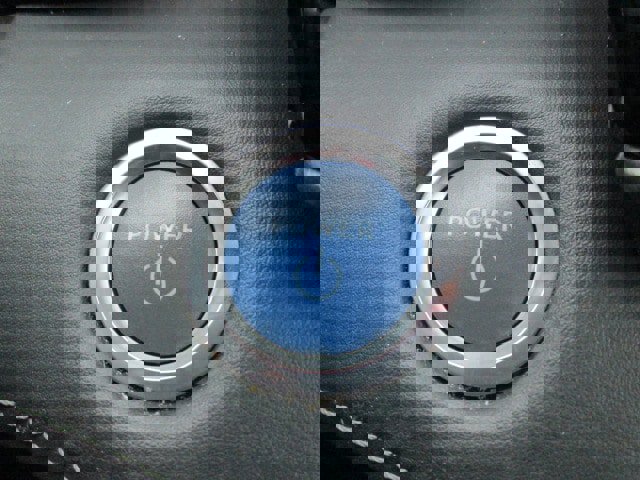 Used 2021 Toyota Highlander XLE image 24