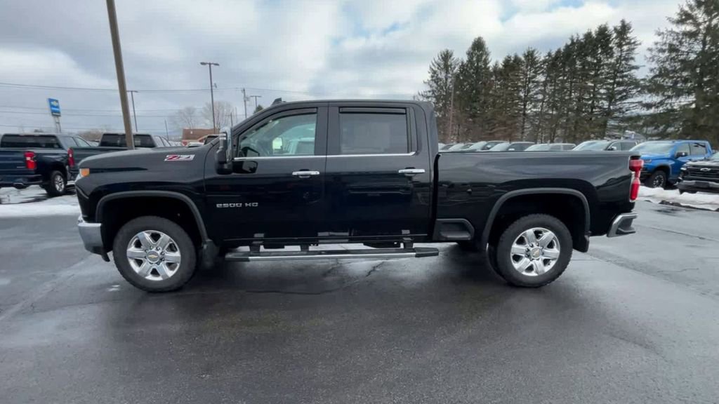 Certified 2023 Chevrolet Silverado 2500 LTZ w/ LTZ Convenience Package image 5