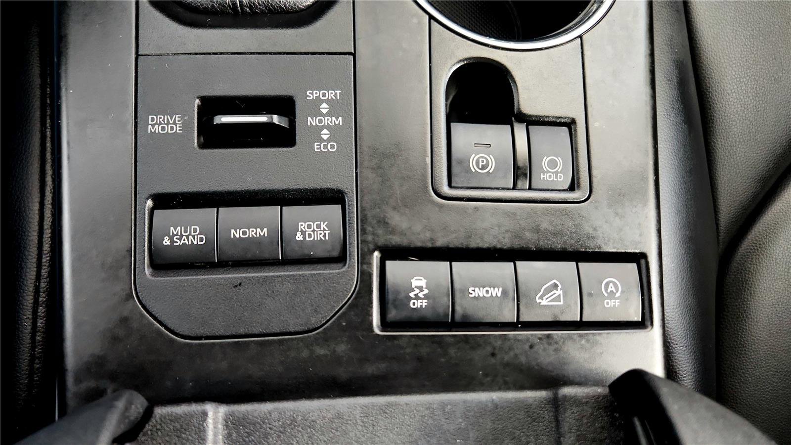 Certified 2021 Toyota Highlander XLE image 45