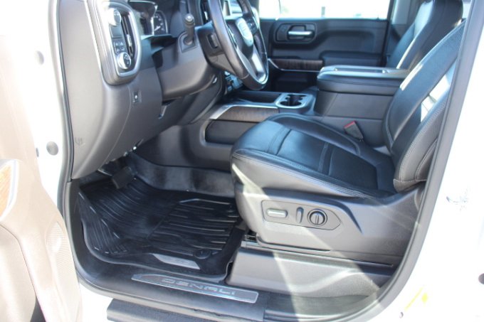 Used 2022 GMC Sierra 1500 Denali w/ Denali Premium Package image 13