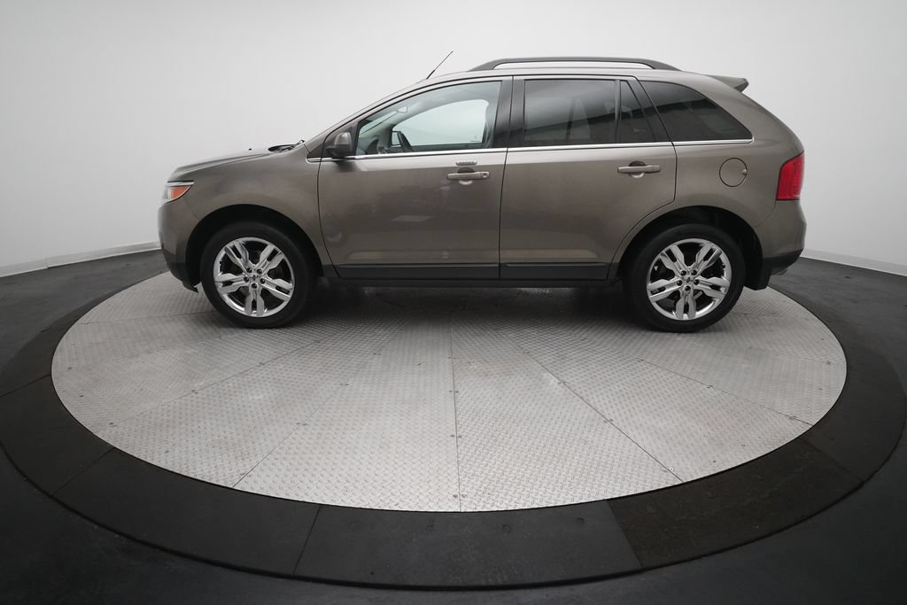 Used 2013 Ford Edge Limited AWD/4WD image 24