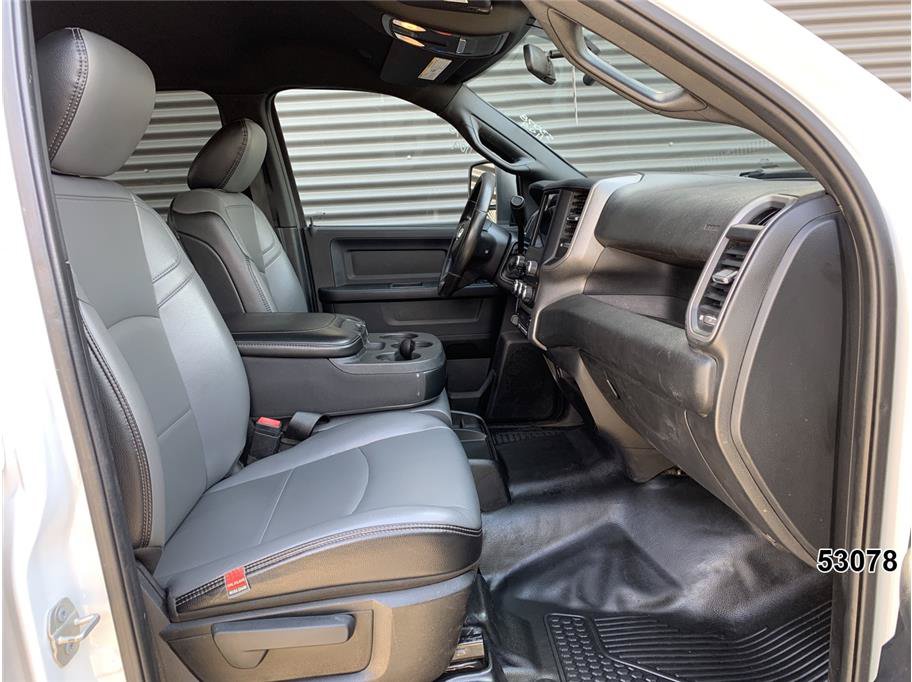 Used 2024 RAM 3500 Tradesman AWD/4WD image 19