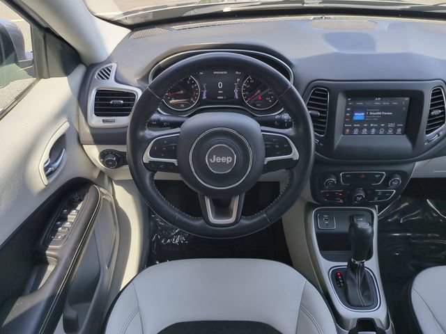 Used 2019 Jeep Compass Latitude w/ Popular Equipment Group FWD image 16