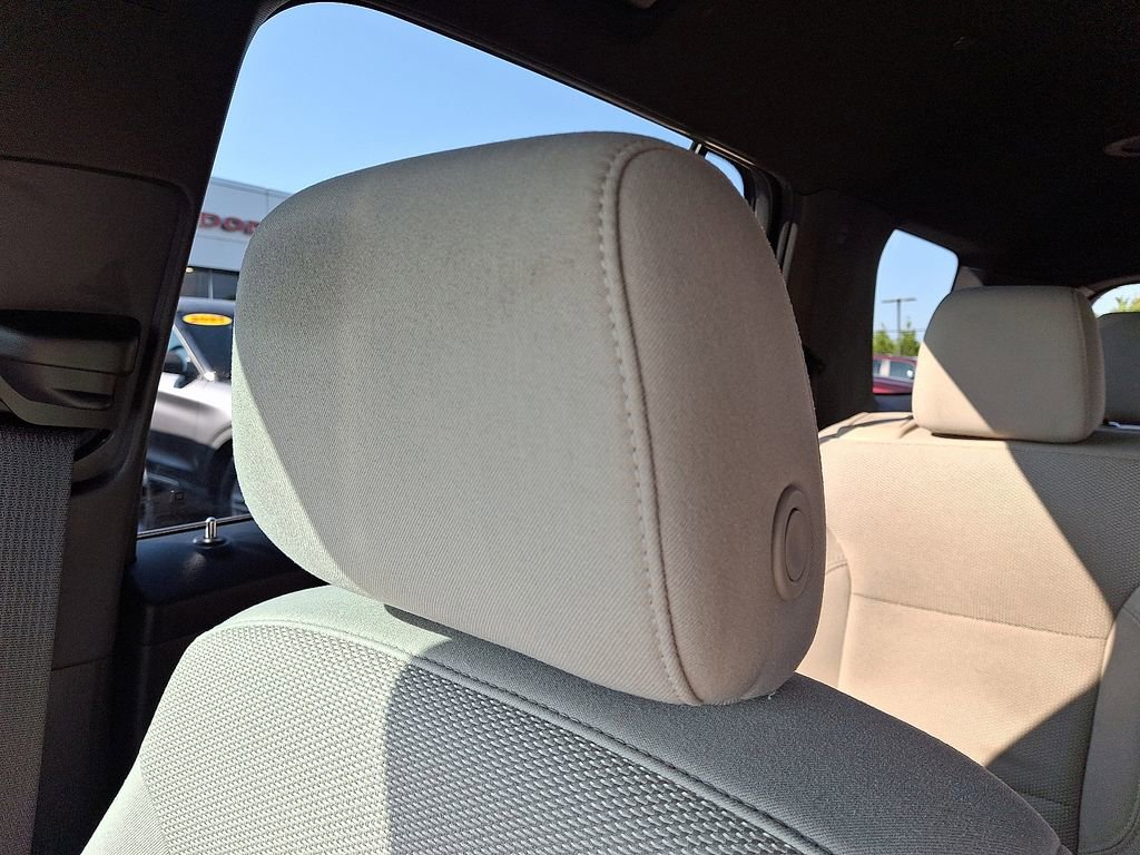 Used 2023 Chevrolet Traverse LS w/ Midnight/Sport Edition image 18