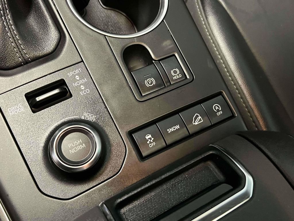 Used 2022 Toyota Highlander XSE image 33