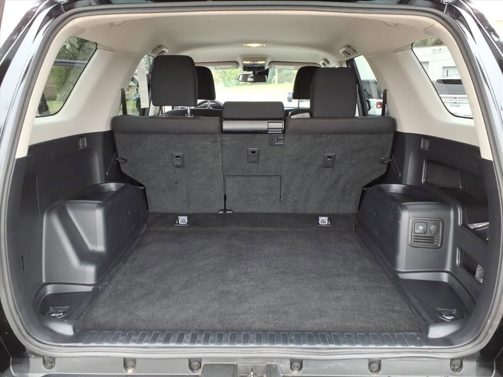 Used 2024 Toyota 4Runner TRD Off-Road image 13