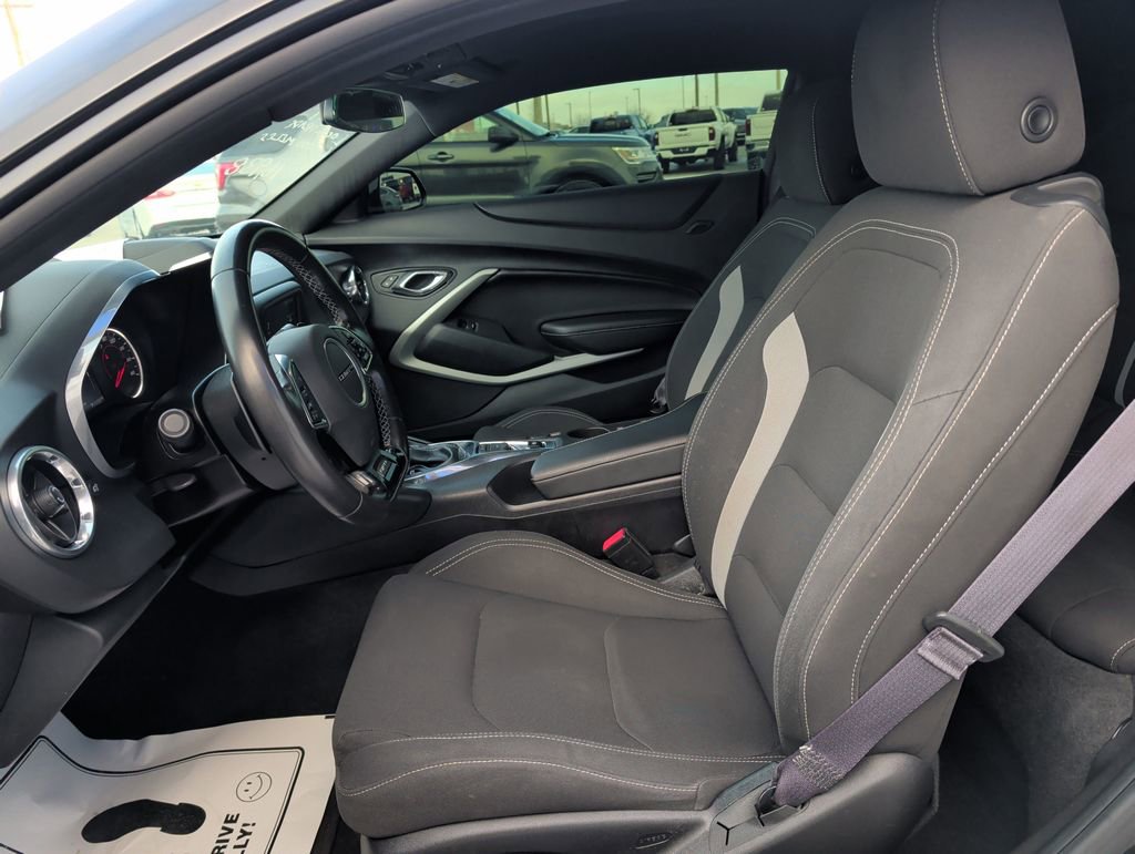 Used 2017 Chevrolet Camaro LT image 8
