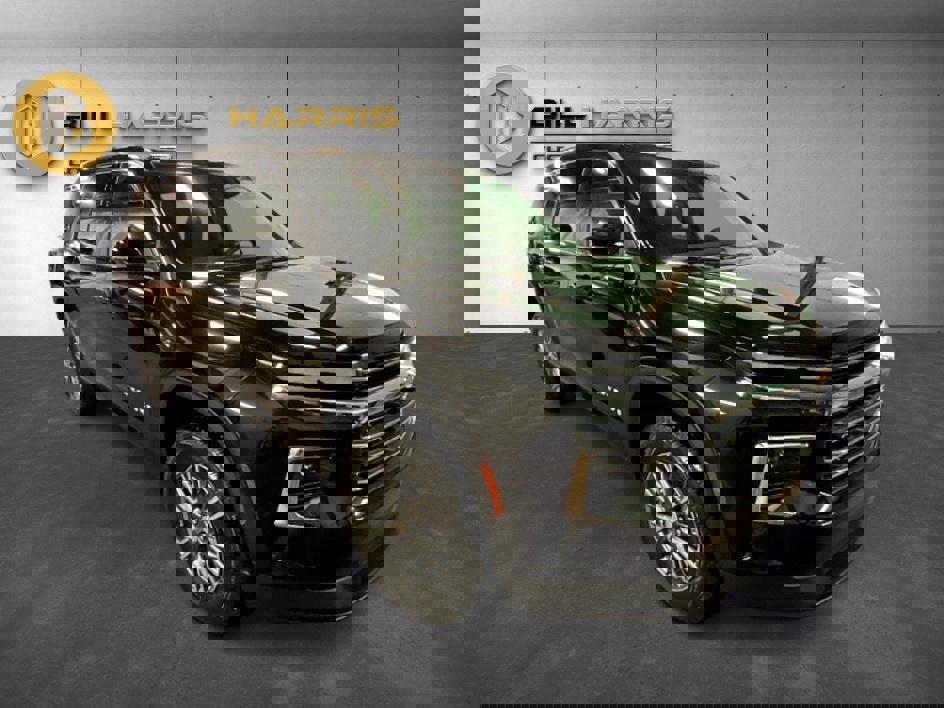 New 2026 Chevrolet Traverse LT image 3