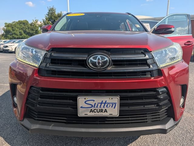 Used 2018 Toyota Highlander SE FWD image 24