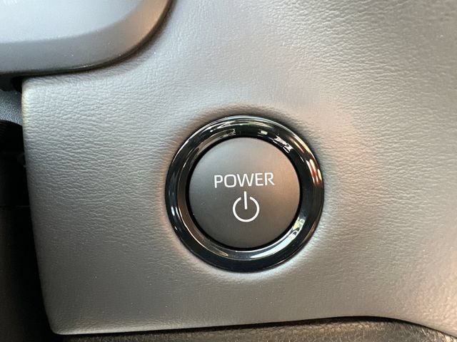 New 2026 Toyota Tundra Platinum AWD/4WD image 32
