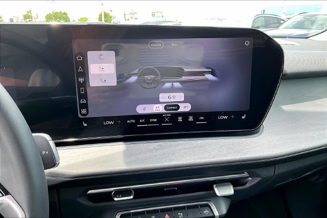 New 2026 Audi Q3 quattro 2.0T AWD/4WD image 24