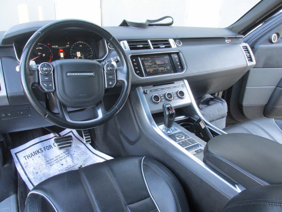 Used 2016 Land Rover Range Rover Sport SVR image 46